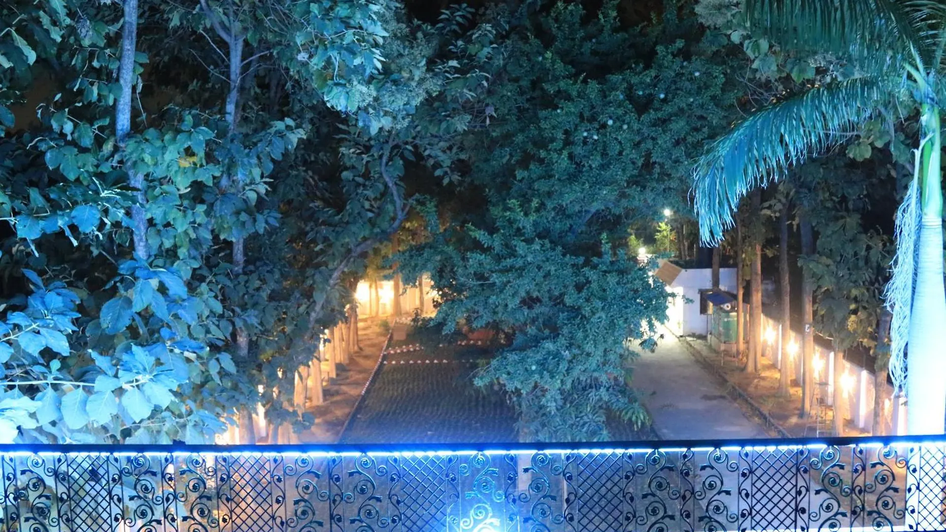 Kaashi Villaa Varanasi Bed & Breakfast